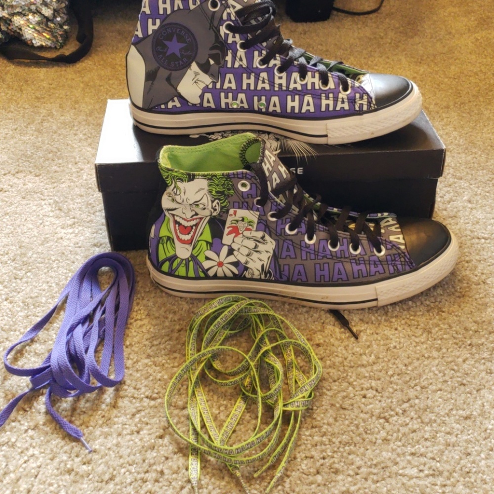 Joker Converse